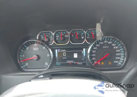 2018 Chevrolet Suburban Lt z USA, uszkodzony, nr VIN 1GNSCHKC8JR349384